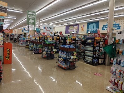 Riverside Plaza photo 2