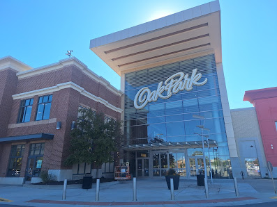 Oak Park Commons photo 1