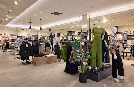 Place d'Orléans Shopping Centre photo 6