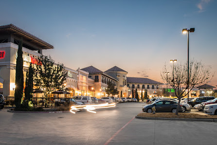 The Shops at Starwood photo 6