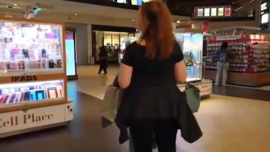 Merry Hill Shopping Mall Canada photo 2