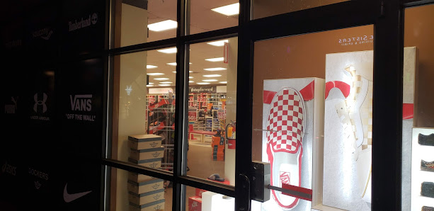 Argyle Square Shopping Center photo 2