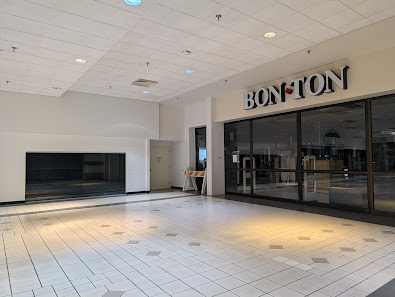 Palmer Park Mall photo 1