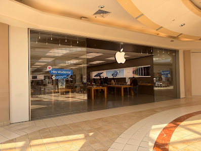 The Mall of New Hampshire photo 1