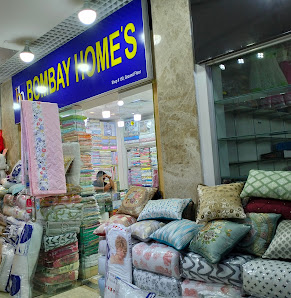 Stadium Plaza Shopping Center photo 5