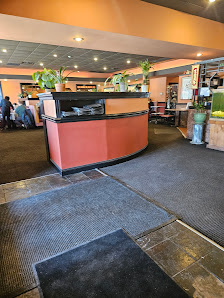 North Aurora Plaza photo 2