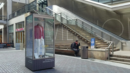 16th Street photo 3