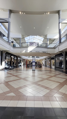 The Mayfair Collection photo 3