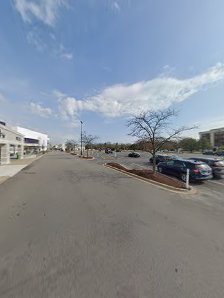 Edens Plaza photo 5