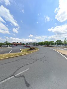 MacArthur Towne Centre photo 5