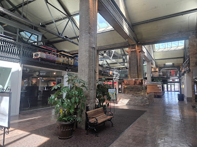 Trolley Square photo 1