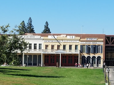 Old Sacramento Waterfront photo 7
