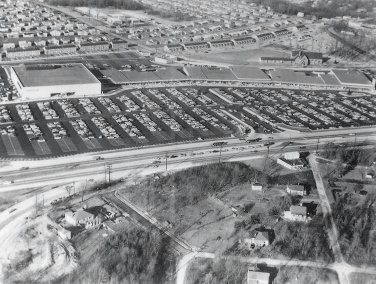 40 West Plaza in Catonsville, MD