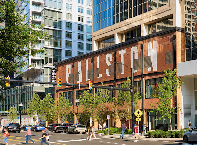Ballston Quarter photo 6