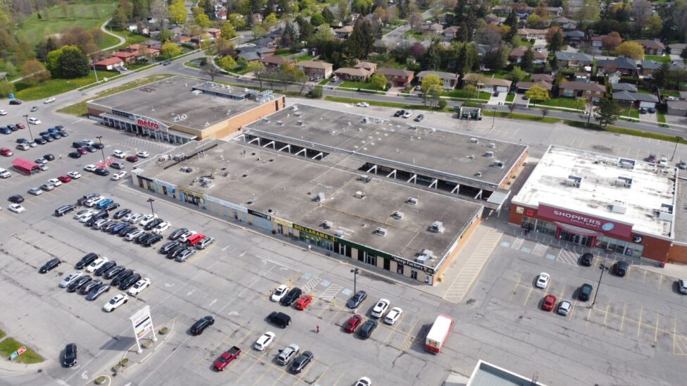 410 @ 7 Centre in Brampton, ON