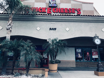 Sierra Lakes Shopping Center photo 4