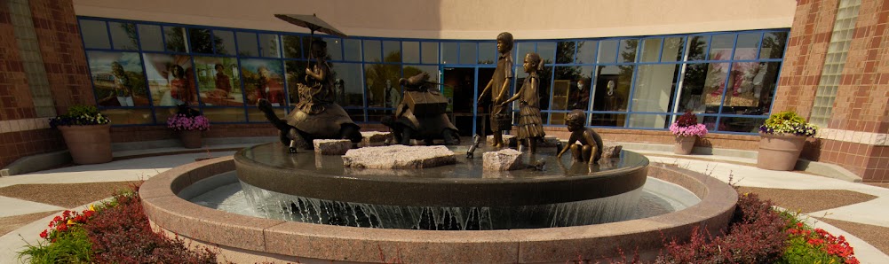 Tamarack Village photo 6