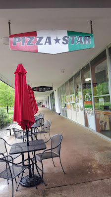 Larchmont Commons Shopping Center photo 2