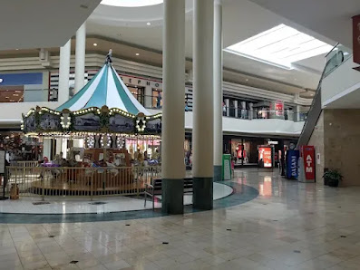 Woodland Hills Mall photo 4