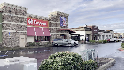 Quartz Hill Towne Centre photo 3