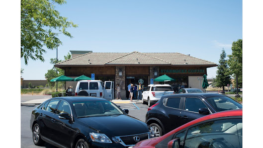North Hills Shopping Center photo 3