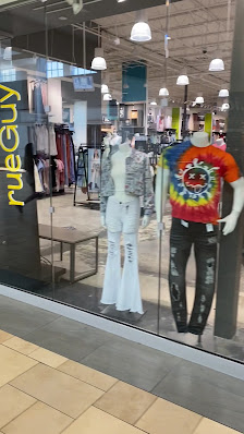 Shoppes at Bel Air photo 3
