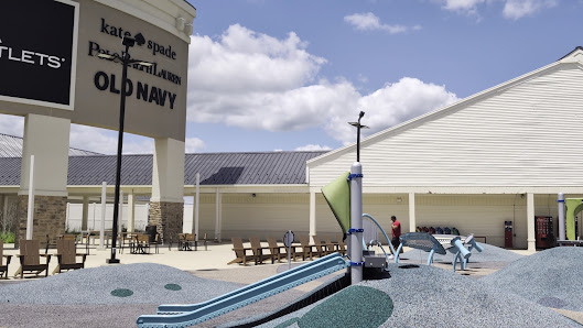 Indiana Premium Outlets photo 5