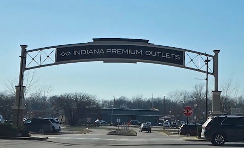St. Louis Premium Outlets photo 2