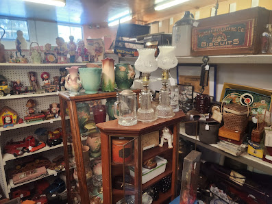 Buckhannon Antique Mall photo 3
