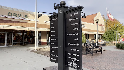 North Georgia Premium Outlets photo 3