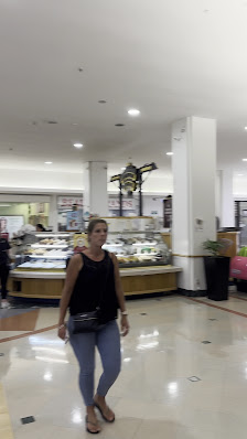 Beliveau Shopping Centre photo 3