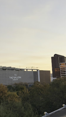 Centre at Post Oak photo 2
