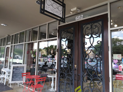 Centre at Post Oak photo 4