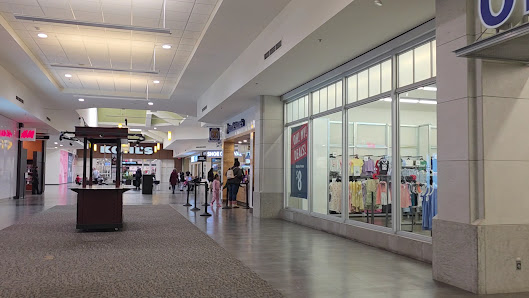 Macomb Mall photo 4