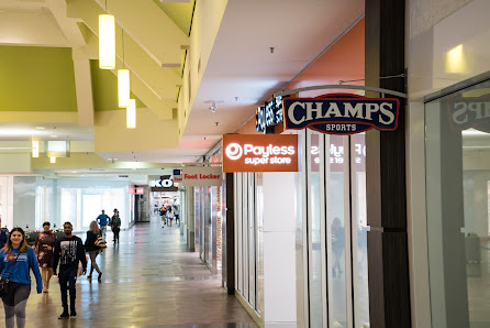 Macomb Mall photo 5