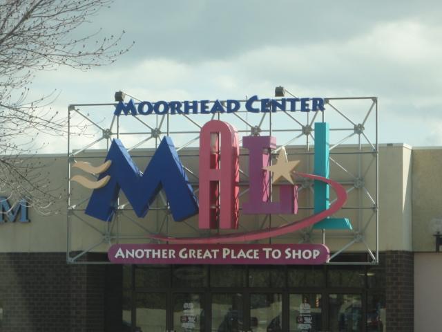 7th & Main Plaza in Moorhead, MN