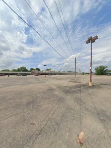 Parkway Plaza photo 2