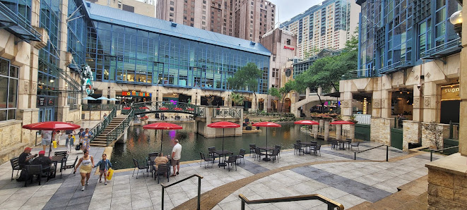 River Center photo 2