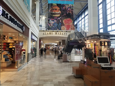 River Center photo 4