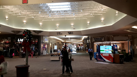 Governor's Square Mall photo 3