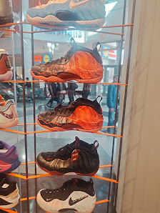 DC USA photo 2