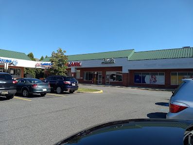 Suburban Plaza photo 1