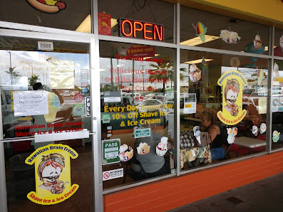 Hilo Shopping Center photo 4