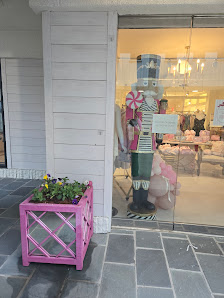 Northwood Shopping Center photo 4