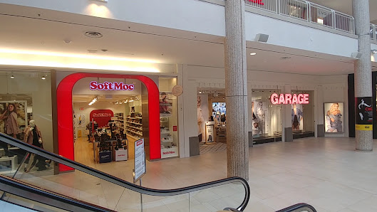 Cornwall Centre photo 3