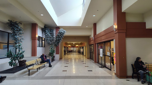 Country Hills Village Shopping Centre photo 2