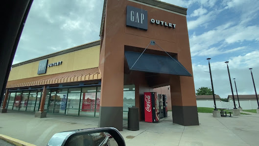 Twin Cities Premium Outlets photo 3