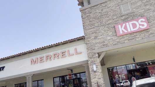 Camarillo Premium Outlets photo 3