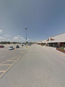 Willoughby Square Shopping Center photo 4