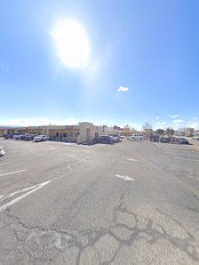 Lujan Plaza photo 4
